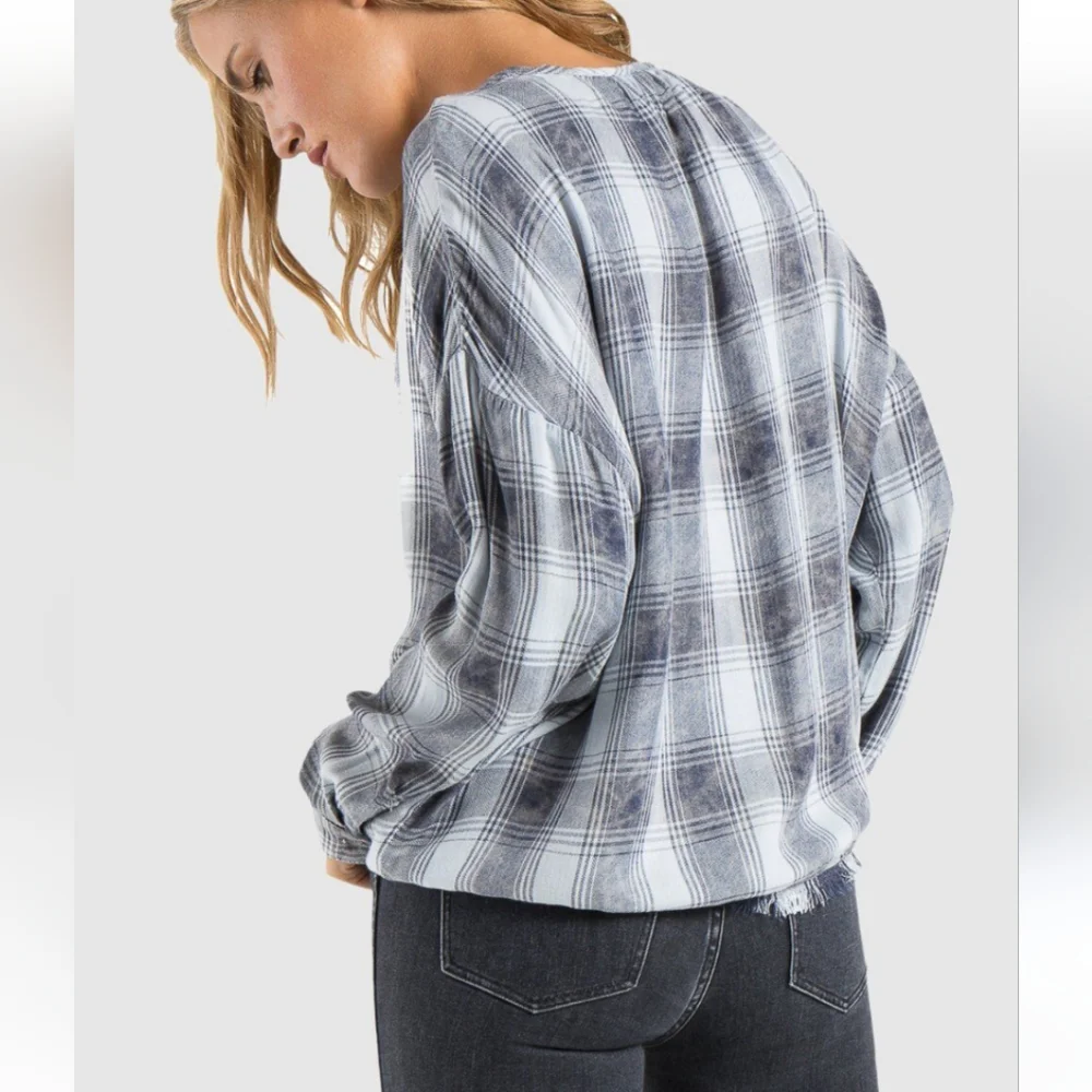 Anthropologie Cloth & Stone Grey Plaid Peasant Top - Picture 7 of 10